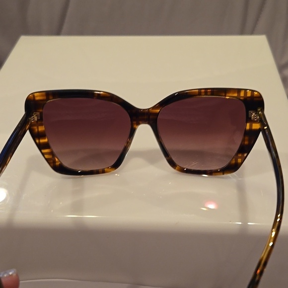 Burberry Checkered Brown Cat Eye Sunglasses brand new in box main image 14